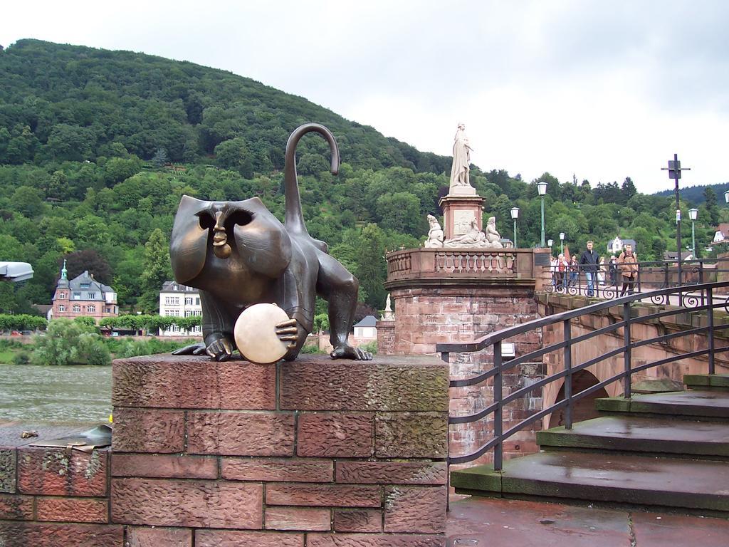 Hotel Hirsch Rothenberg Exteriör bild